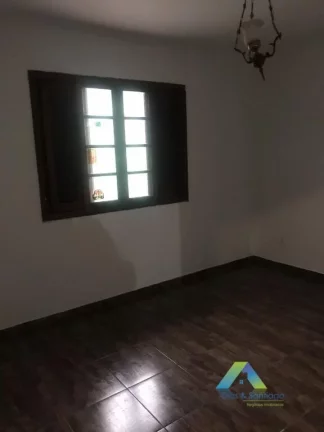 Imagem Sobrado com 4 dormitórios à venda, 225 m² por R$ 905.000,00 - Bosque da Saúde - São Paulo/SP