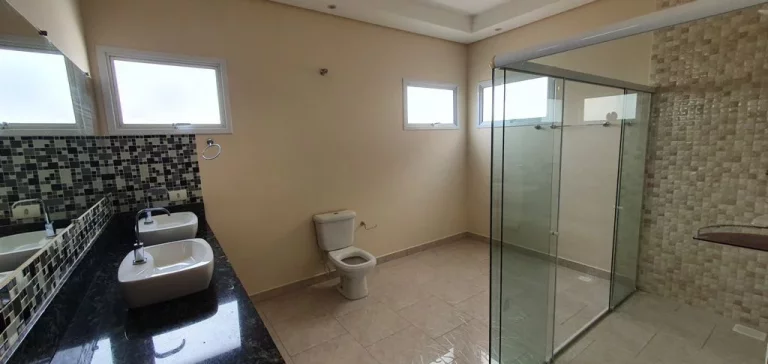 Imagem Casa com 3 dormitórios para alugar, 300 m² por R$ 7.000,00/mês - Villa Branca - Jacareí/SP