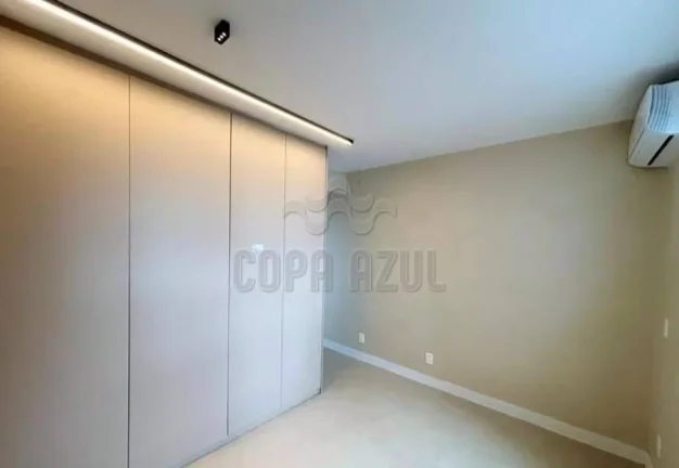 Imagem Copacabana – Avenida Nossa Senhora de Copacabana | Residencial › Apartamento 4 quarto(s) à Venda