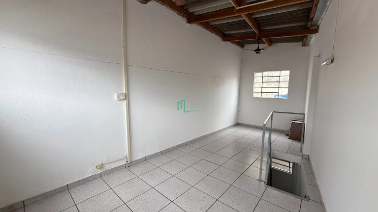 Imagem IMÓVEL COMERCIAL DISPONIVEL PARA ALUGUEL NA RUA VOLUNTARIOS DA FRANCA AO LADO DA PRAÇA DO CENTRO DE FRANCA/SP