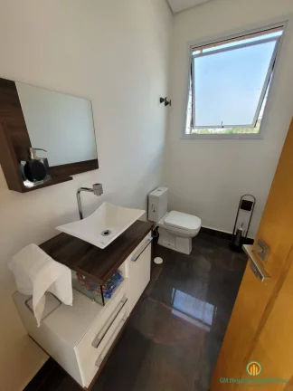 Imagem Casa moderna com 3 suítes, piscina, planejados na casa toda, em condomínio