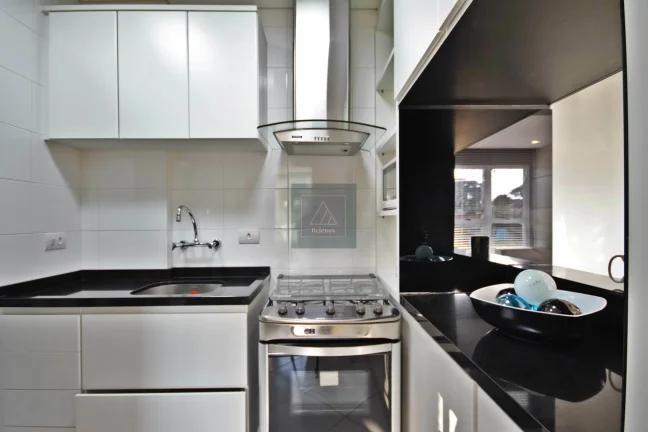 Imagem APARTAMENTO DECORADO Próximo ao parque Bacacheri - 2 quartos. 51 m². 1 vaga.