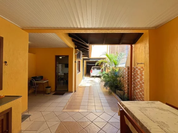 Imagem SSM 1840 Casa POA14455 - Casa à venda no bairro Santana - Porto Alegre/RS