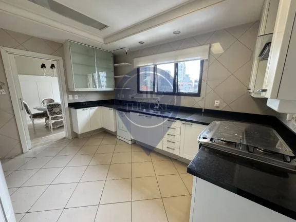 Imagem Apartamento luxuoso para venda ou locação em Moema, São Paulo-SP: 6 quartos, 4 suítes, 3 salas, 6 banheiros, 6 vagas, 313m².