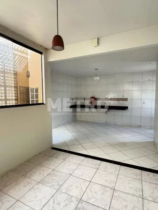 Imagem Ponto Comercial para locação, Centro, 4 Comados, 3 Banheiros, Sala, Cozinha