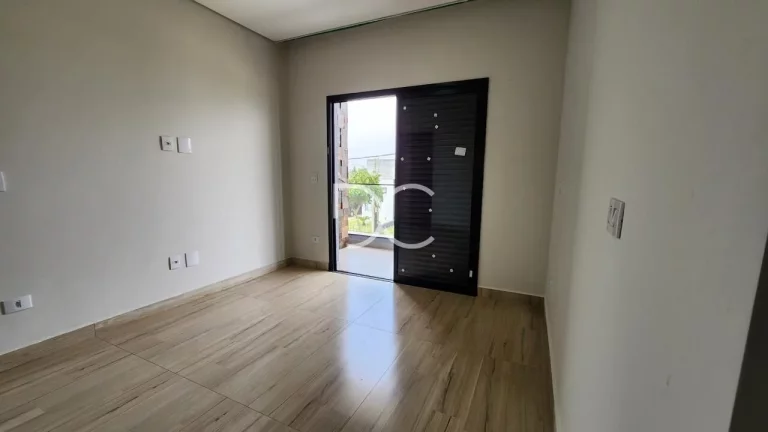 Imagem Condomínio Terras de São Francisco - Venda Casa Alto Padrão | AC 187 m² | AT 190 m² | 3 Dorm | 1 Suíte | 4 Ban | 4 Vagas