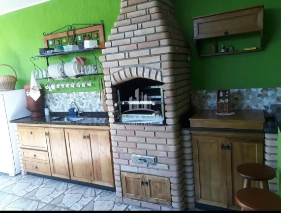 Imagem Casa "Térrea" 125m² 3 Quartos 1 Suíte, 2 Vagas, Dá Financiamento, ±95m² de Área de Lazer Com Churrasqueira, na Vila Morelli, Mauá-SP
