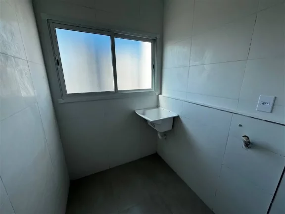 Imagem Apartamento à Venda em Guilhermina, Praia Grande - SP