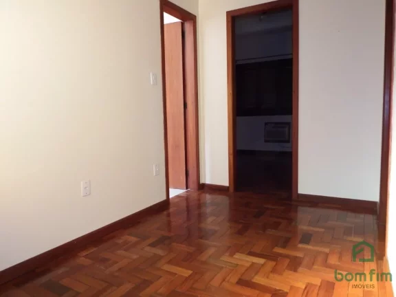 Imagem Casa de 3 dorm. para locação no bairro Glória, Porto Alegre/RS. - CA2740