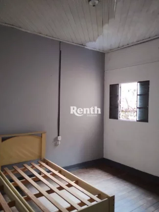 Imagem Casa com 2 dormitórios à venda, 106 m² por R$ 240.000 - Vila Aparecida - Rio Claro/SP