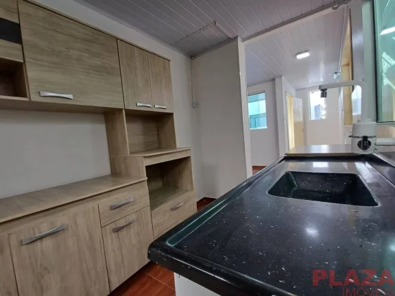 Imagem Casa com Churrasqueira – 1 Quarto | 1 Vaga | Bairro Tabuleiro – Camboriú