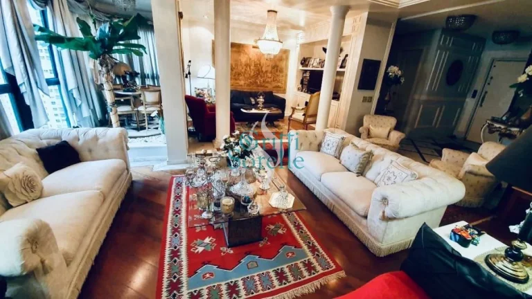 Imagem Cobertura Duplex à Venda em Moema - São Paulo - SP.