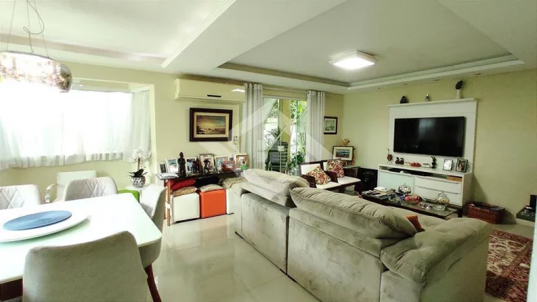 Imagem Casa Duplex com 4 suítes, 250m² condomínio Jardim Itaúna, Vargem Grande