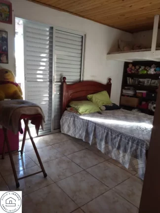 Imagem Imóvel em São Paulo / Zona sul / Bairro Jardim Mirna / 3 casas no terreno.