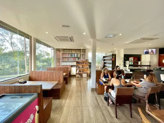 Imagem Galeria Mercato G. Viana - Centro com c/ 16 lojas (31 módulos) + 21 vagas