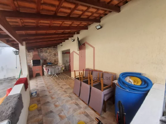 Imagem Imperdível! Casa à venda em Francisco Morato-SP, Condomínio Monte Sião: 3 quartos, 1 suíte, 1 sala, 2 banheiros, 4 vagas, 85,79m².
