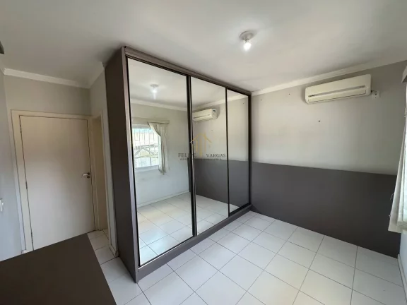 Imagem Apartamento amplo com móveis planejados no PAGANI (2 dormitórios, 1 suíte)