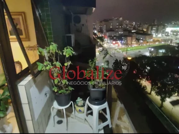 Imagem Apartamento com 3 dormitórios, suíte e dependência total no bairro Pompeia em Santos por R$ 1.350.000,00