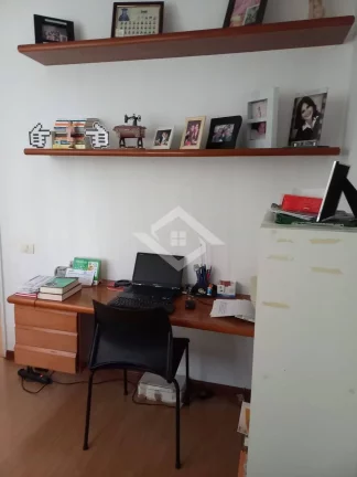 Imagem Apartamento Arejado de 152m² em Icaraí; 3 Quartos com Suíte