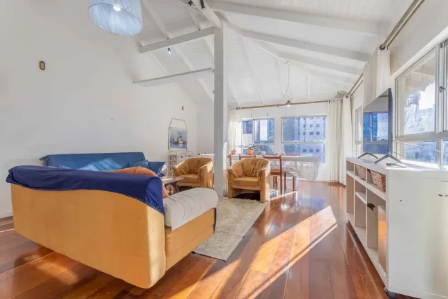Imagem Apartamento com 4 dormitórios sendo 2 suítes e 2 vagas no Centro de Balneário Camboriú