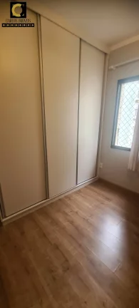Imagem VENDE-SE APARTAMENTO 2 QUARTOS COM SUÍTE E SACADA