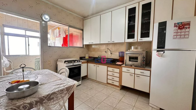 Imagem Apartamento com 2 dormitórios à venda, 85 m² por R$ 500.000 - Ponta da Praia - Santos/SP