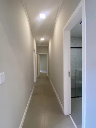 Imagem Casa Moderna Reserva dos Ypês II com 3 Dormitórios e Espaço Gourmet em Condomínio de Lazer