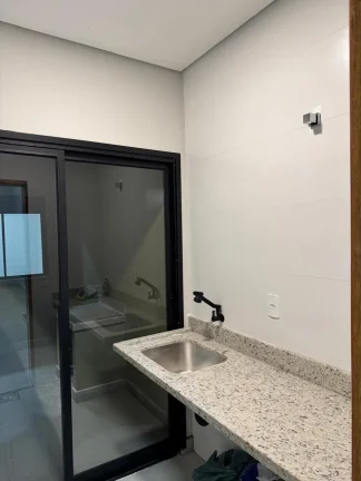 Imagem Casa em Condomínio de Luxo na Vila Nova Sorocaba - 3 Quartos, 1 Suíte, 3 Salas, 3 Banheiros, 1 Vaga - 145m²