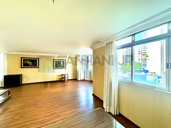 Imagem Apartamento para modernização no Jardim Paulista: 3 Quartos, 1 Suíte, 3 Salas, 3 Banheiros, 2 Vagas, 210m². Venha Conhecer!