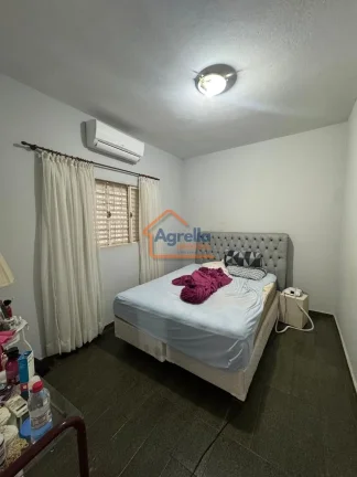 Imagem Casa à venda no bairro Jardim Itacolomy - Mogi Guaçu/SP