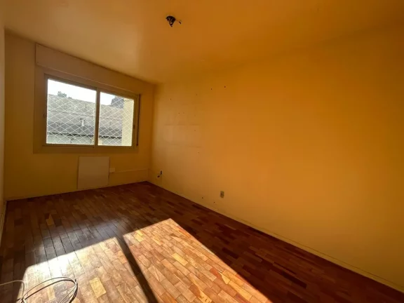 Imagem Apartamento à venda em Porto Alegre, Menino Deus, com 2 quartos, 62m2