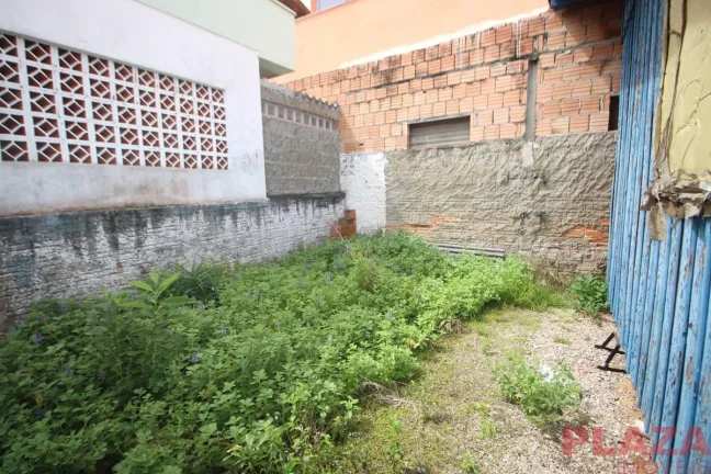 Imagem Terreno com 2 Casas + Depósito | Oportunidade de Investimento em Balneário Camboriú