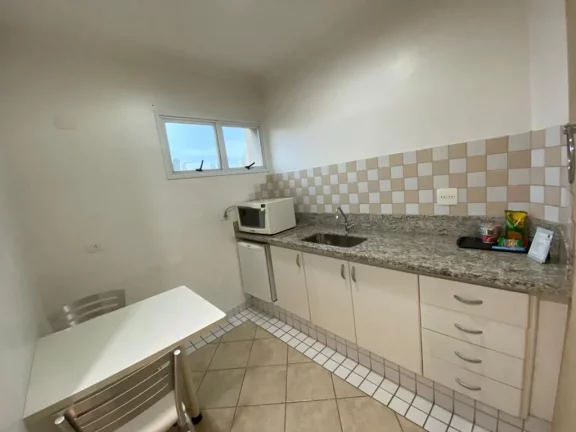 Imagem Excelente apartamento mobiliado para locação ou venda com ótima localização, 1 dormitório suí...