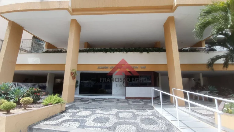 Imagem Apartamento à venda em Santa Rosa, com 2 quartos, 80 m² por R$ 350.000 - Niterói/RJ