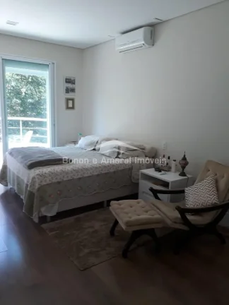 Imagem Casa a venda no Alphaville Dom Pedro.
Já pensou em morar em uma casa cinematográfica, com ar puro ...