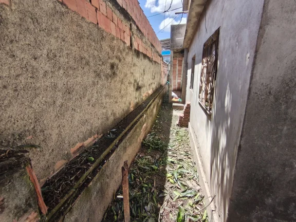 Imagem Terreno/Casa em Porto da Pedra, São Gonçalo/RJ