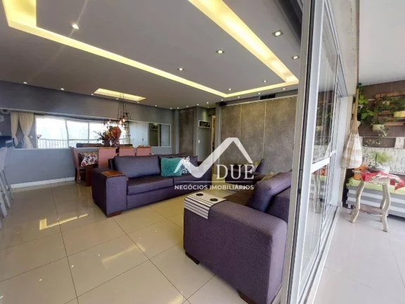 Imagem Apartamento em condominio clube, oriinalmente com 3 dormitórios e hoje com sala estendida. 1 vaga de garagem garantida e livre. PORTEIRA FECHADA