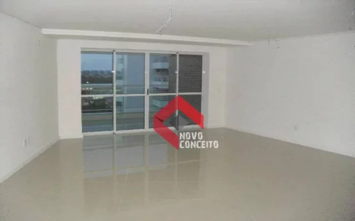 Imagem Apartamento com 3 dormitórios à venda, 207 m² por R$ 1.650.000 - Guararapes - Fortaleza/CE