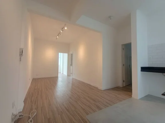 Imagem Apartamento Reformado Liberdade - 71M², 2 Dorms, Closet.
