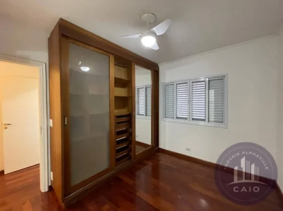Imagem Casa com 4 dormitórios para alugar, 360m² por R$ 15.950/mês - Alphaville