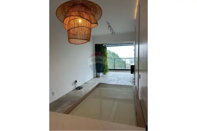 Imagem Apartamento Garden que se destaca pela localização no bairro charmoso da Vila Madalena, com 2 dormitórios, sendo 1 suite, 2 banheiros e 1 vaga .