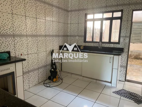 Imagem Imovel com 2 casas terreno de 250m2