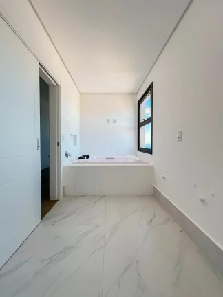 Imagem Cobertura com 5 dormitórios à venda sendo 4 suítes, 460.56 m² por - R$ 12.500.000,00 - Castelo Branco - Itapema/SC