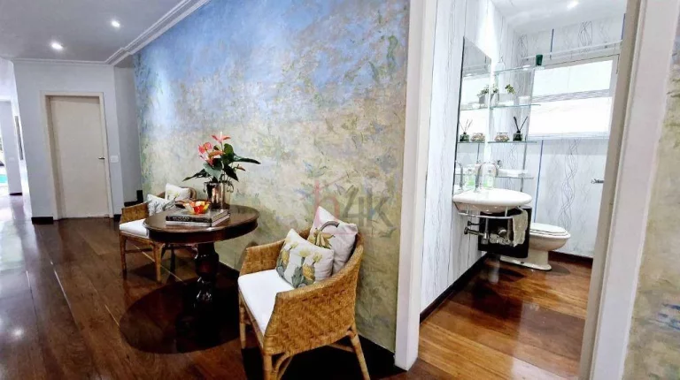 Imagem Casa com 311m² de área útil à venda no Alto da Boa Vista.
