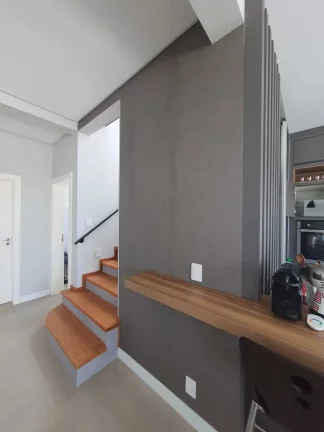 Imagem Casa moderna com 3 dormitórios sendo 1 suíte e 2 demi e 2 vagas, Ariribá - Balneário Camboriú/SC