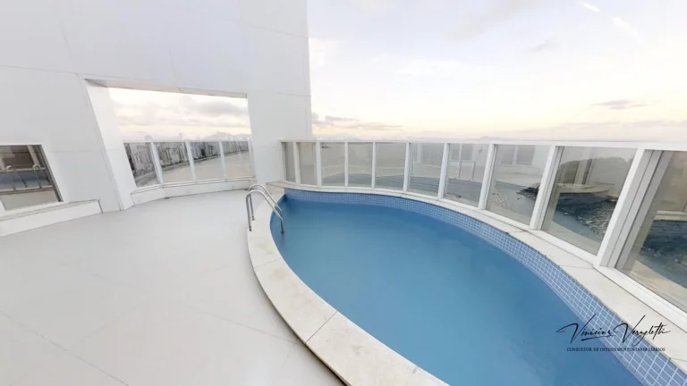 Imagem Cobertura para Venda em Balneário Camboriú / SC no bairro Centro