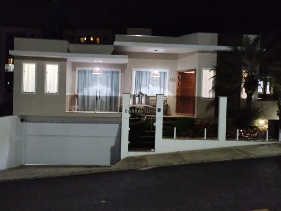 Imagem CASA RESIDENCIAL em BARRA VELHA - SC, Centro
