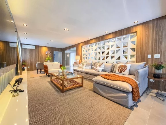 Imagem Casa à venda na Riviera de São Lourenço Bertioga SP, com 6 dormitórios 6 Suítes 470m² de área útil