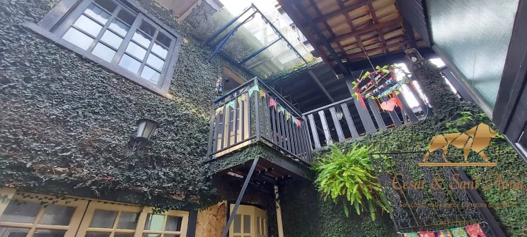 Imagem Locação de Casa com Potencial para Pousada/Guest House em Campos do Jordão
