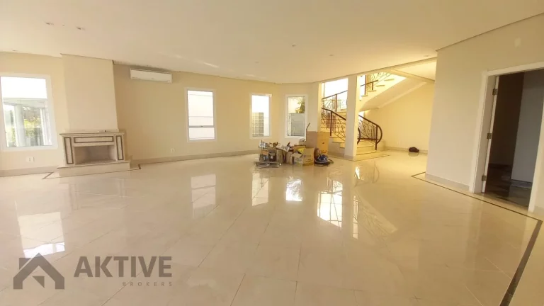 Imagem Casa de Condomínio em Alphaville - Santana de Parnaíba